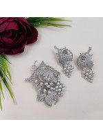 Glamorous Leafy Style with Pearl Locket Set 